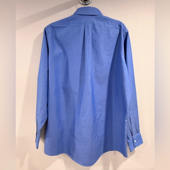 🔥Brooks Brothers Classic Man’s Blue Dress Shirt EUC🔥 - Picture 2 of 6
